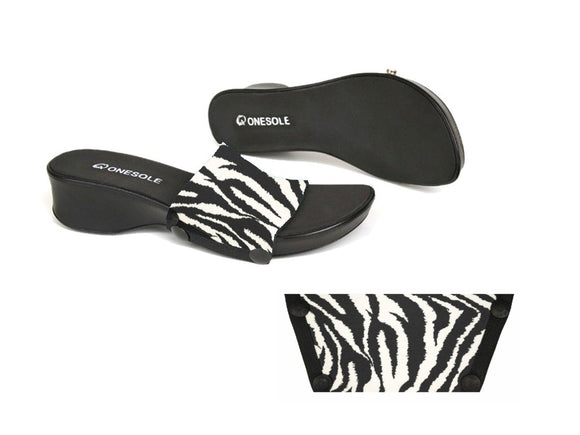 **A Leisure Zebra Travel Kit